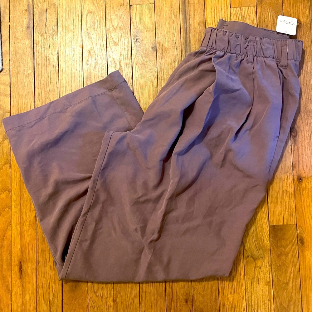NWT Free people nothing to say elastic trousers mauve